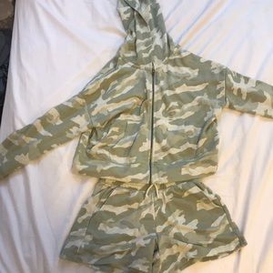 Camouflage style matching set hoodie and shorts